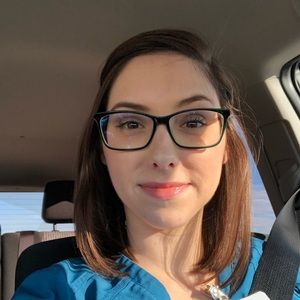 Meet your Posher, Alanna